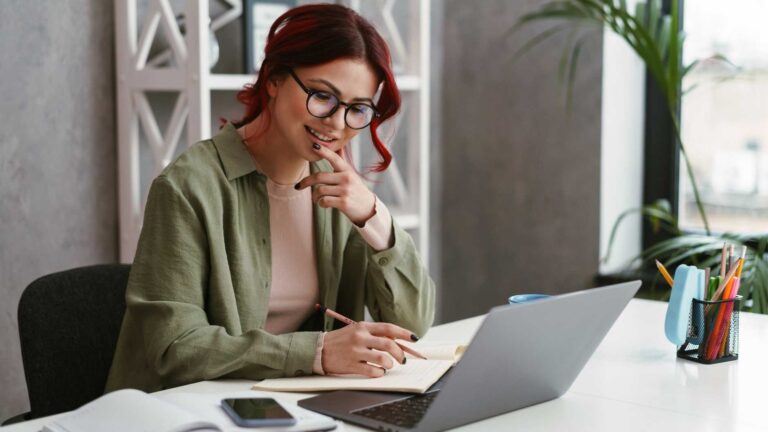 Pourquoi le Kbis est-il essentiel pour ouvrir un compte bancaire professionnel ?