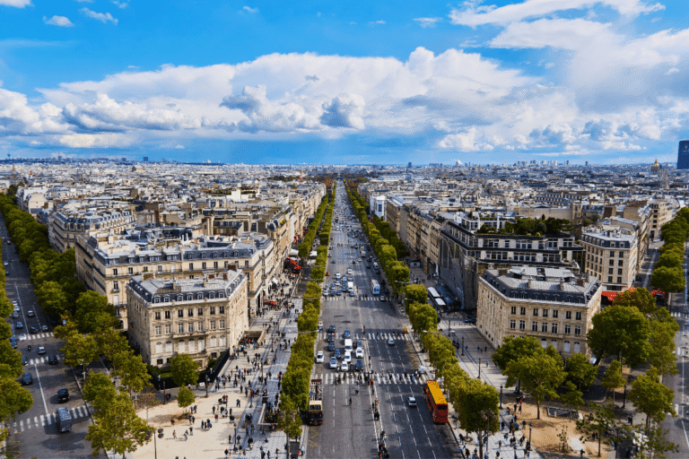 Bail commercial pas cher sur Paris : critères pour faire le bon choix