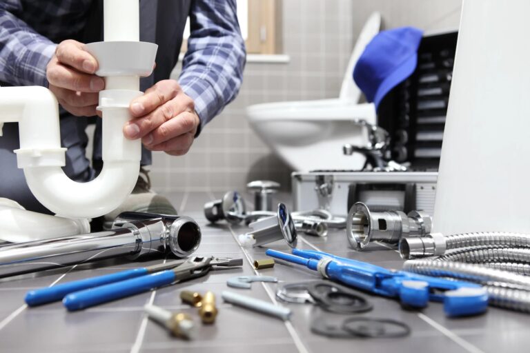 Plombier Paris 17 : comment choisir un professionnel fiable pour vos travaux de plomberie